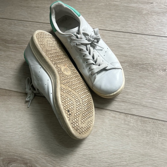 Adidas Stan Smith (white and green) sneakers - Picture 2 of 8